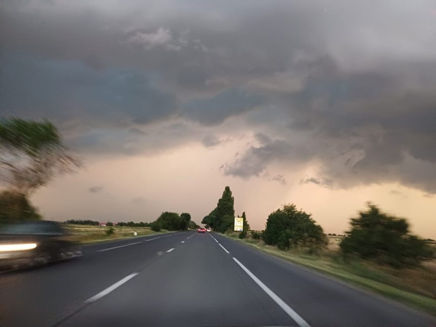 avertizare meteo de ultim a ora meteorologii au emis cod galben pentru vreme severa