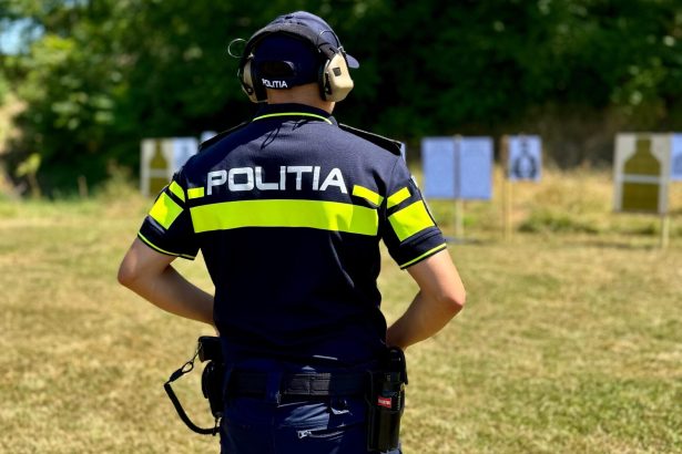 fotografie invata sa urmareasca infractorii politistii din botosani se antreneaza constant