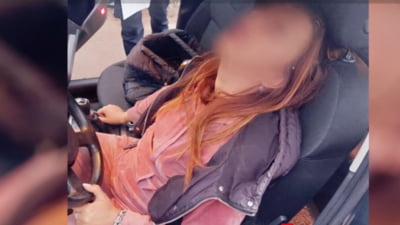 incredibil cat de beata a fost o femeie din botosani cand a urcat la volan policistii au oprit o si au retinut o