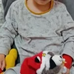 Băiețel de 5 ani, luptă disperată ca să-și audă mama