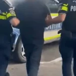 Botoșănean reținut: și-a bătut soția până a spitalizat-o și a distrus gardul unui vecin