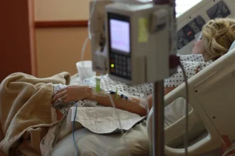 Mamă din Botoșani, salvată după trei ani de dializă: o nouă șansă la viață