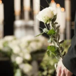 Nuntă și priveghi în aceeași zi în Botoșani. Tragedia care a umbrit petrecerea