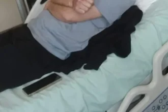 Prima imagine cu un militar din Botoșani rănit în explozie: „Vine acasă luna viitoare”