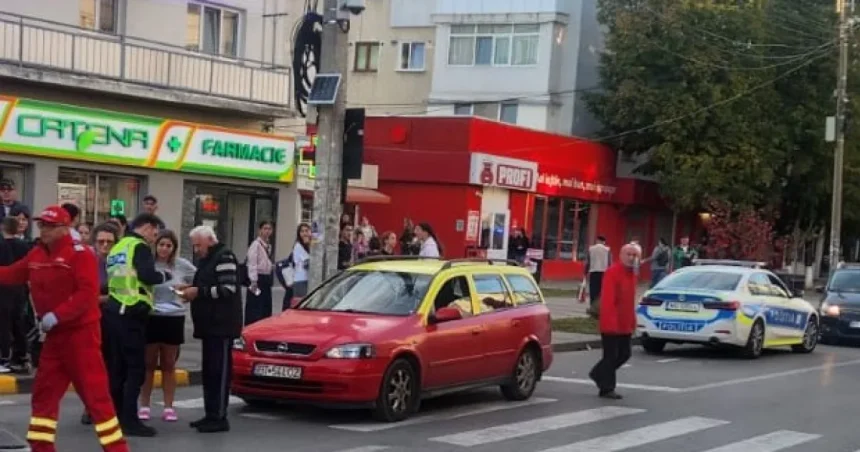 FOTO Accident la Botoșani. Fetiță de 14 ani lovită de taxi pe trecerea de pietoni
