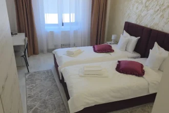 FOTO Un hotel de 4 stele din Botoșani devine cămin pentru vârstnici