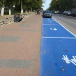 Șoferii nu mai pot parca pe o stradă din Botoșani, ca elevii să ajungă la școală.