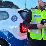 Tânăr de 23 de ani, oprit de polițiști la volan. S-a ales cu dosar penal