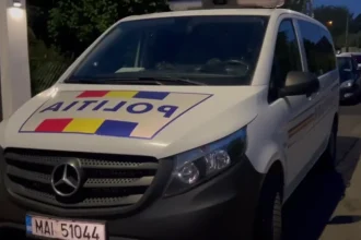 Urmărire în trafic la Botoșani: un tânăr pe motocross a încercat să scape de polițiști
